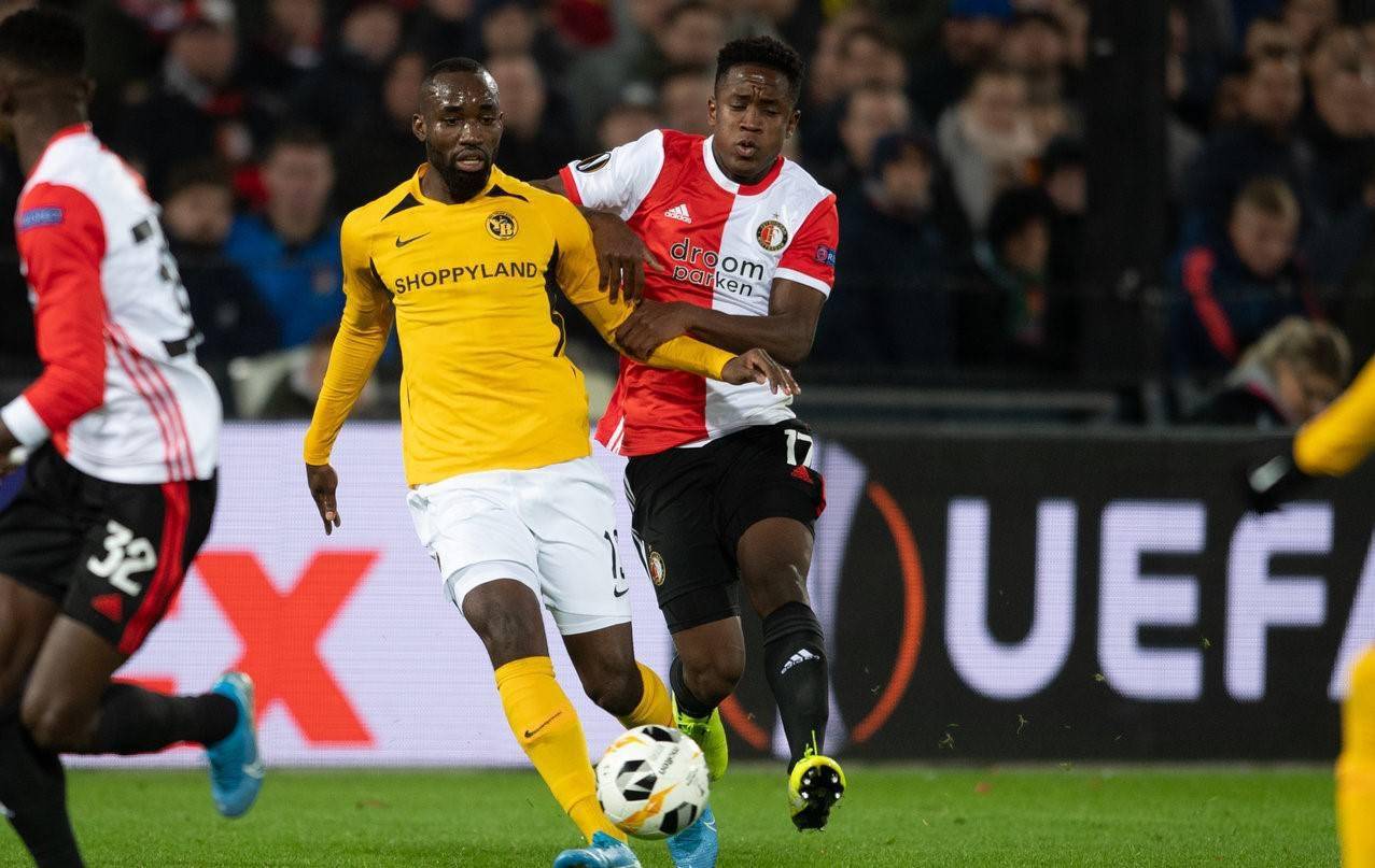 期待他在 期待他在